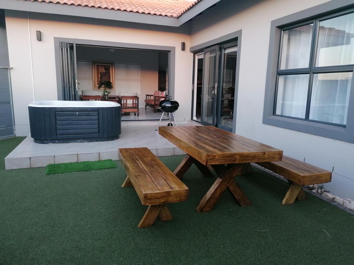 Allesvergeten In Langebaan Country Estate Екстер'єр фото